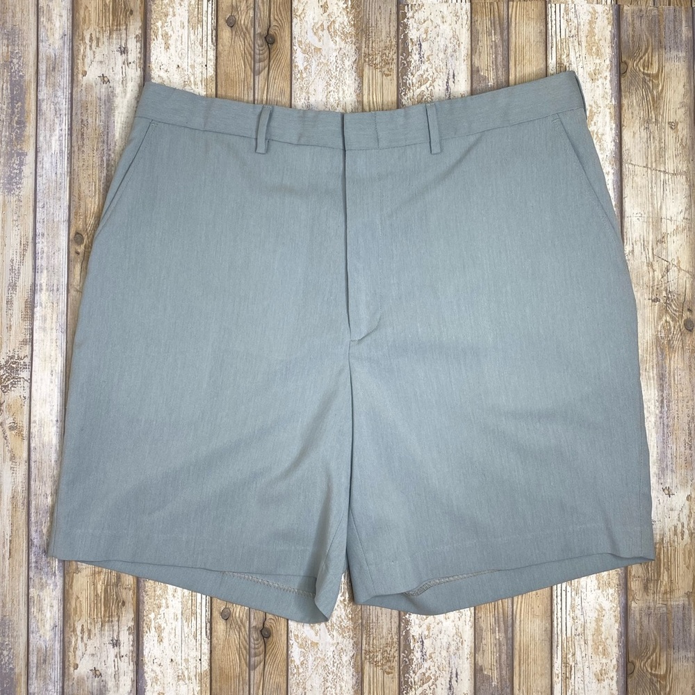 $5 SALE Windham Pointe Light Mint Green Shorts Men
